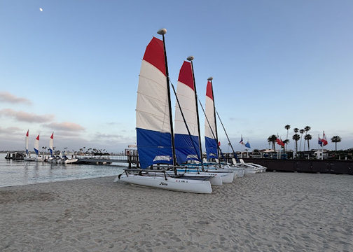 the catamaran san diego luau